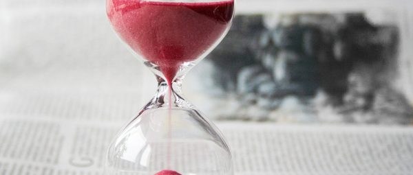 hourglass-620397_1920